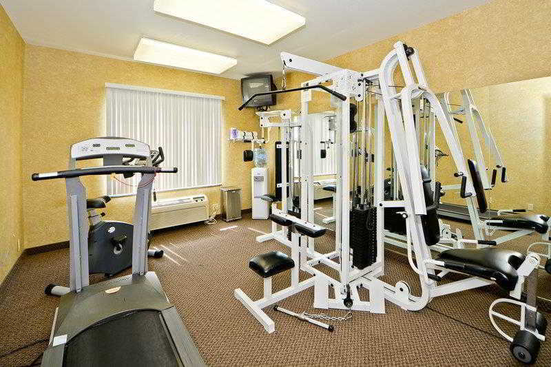 Best Western Penn-Ohio Inn & Suites Hubbard Exteriör bild